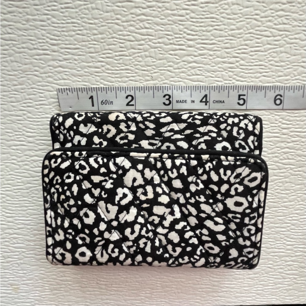 Vera Bradley Women’s Wallet‎ - Picture 5 of 6